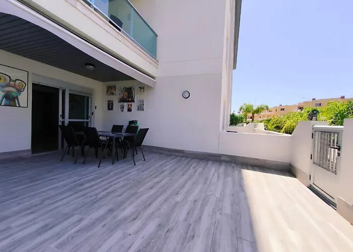 Almogrote Sunset Sur Apartment *